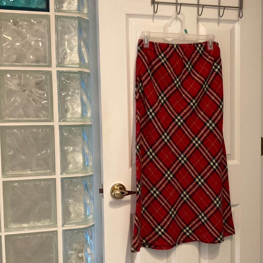 Erin London Red Plaid Maxi Skirt Size small